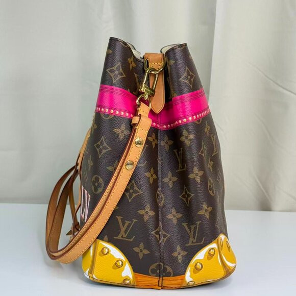 Louis Vuitton Monogram Canvas Limited Edition Neonoe Bucket Bag with Pink Trim - Picture 2 of 8